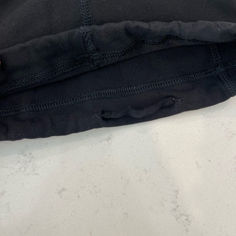 Lululemon bootcut leggings w pull tie at bottom - Picture 2 of 3